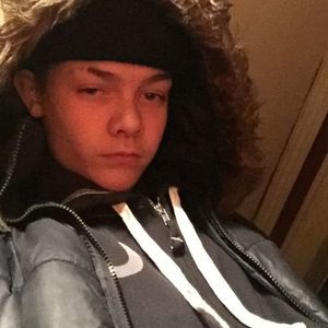 Meet your Posher, Ethan